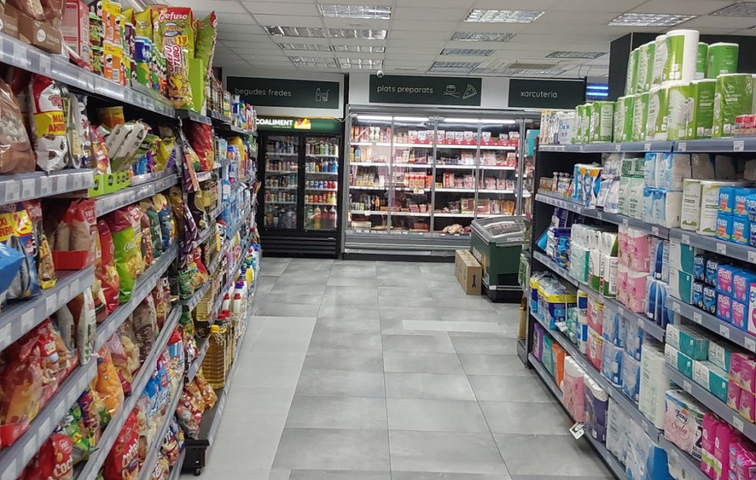 Traspaso - Supermercado -
Sabadell