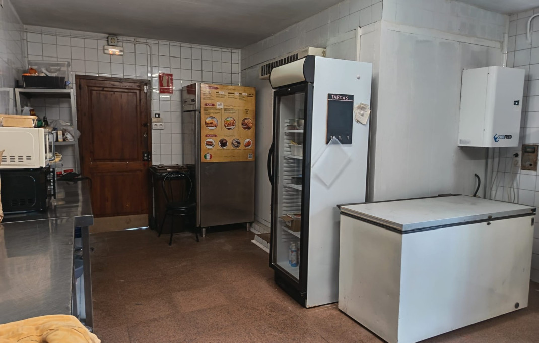 Traspaso - Restaurante -
Garriguella