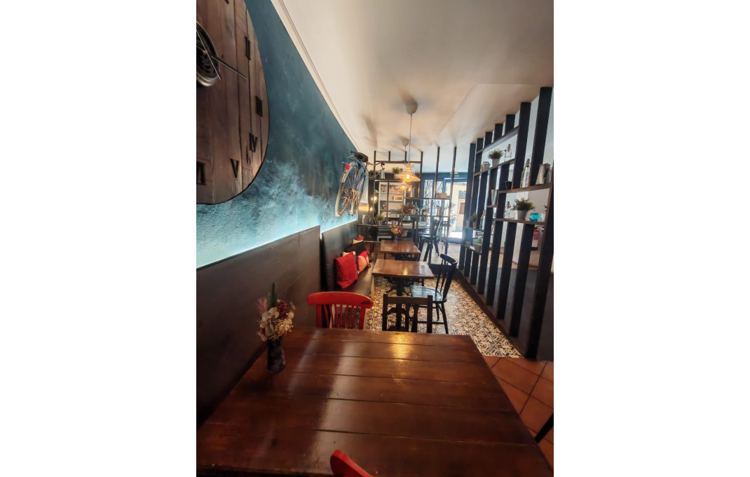 Traspaso - Bar-Cafeteria -
Vilafranca del Pened&egrave;s