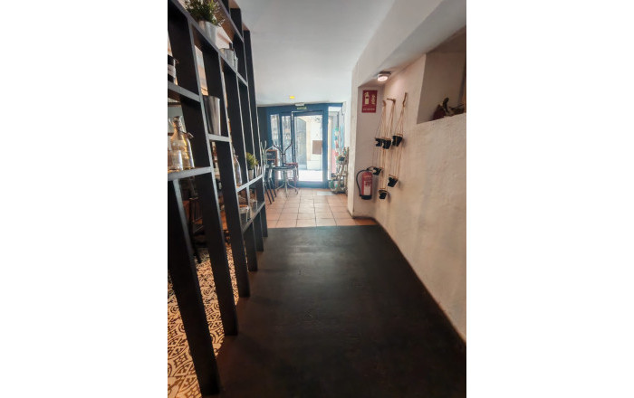 Traspaso - Bar-Cafeteria -
Vilafranca del Pened&egrave;s