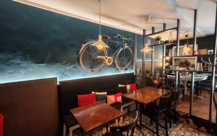 Traspaso - Bar-Cafeteria -
Vilafranca del Pened&egrave;s