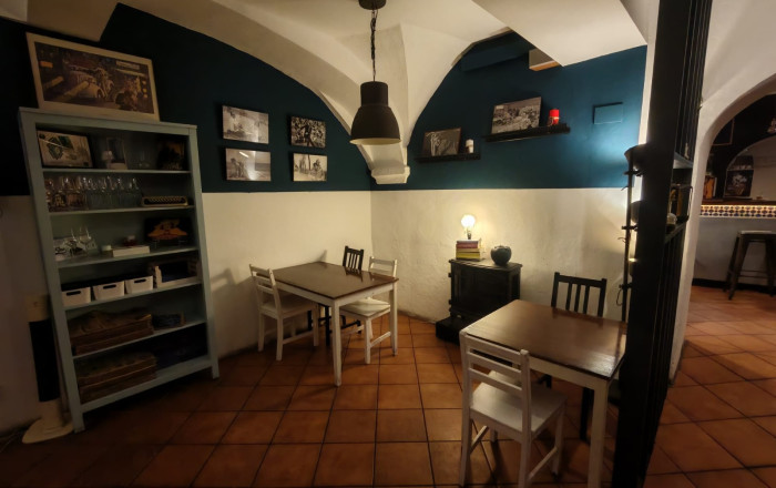 Traspaso - Bar-Cafeteria -
Vilafranca del Pened&egrave;s