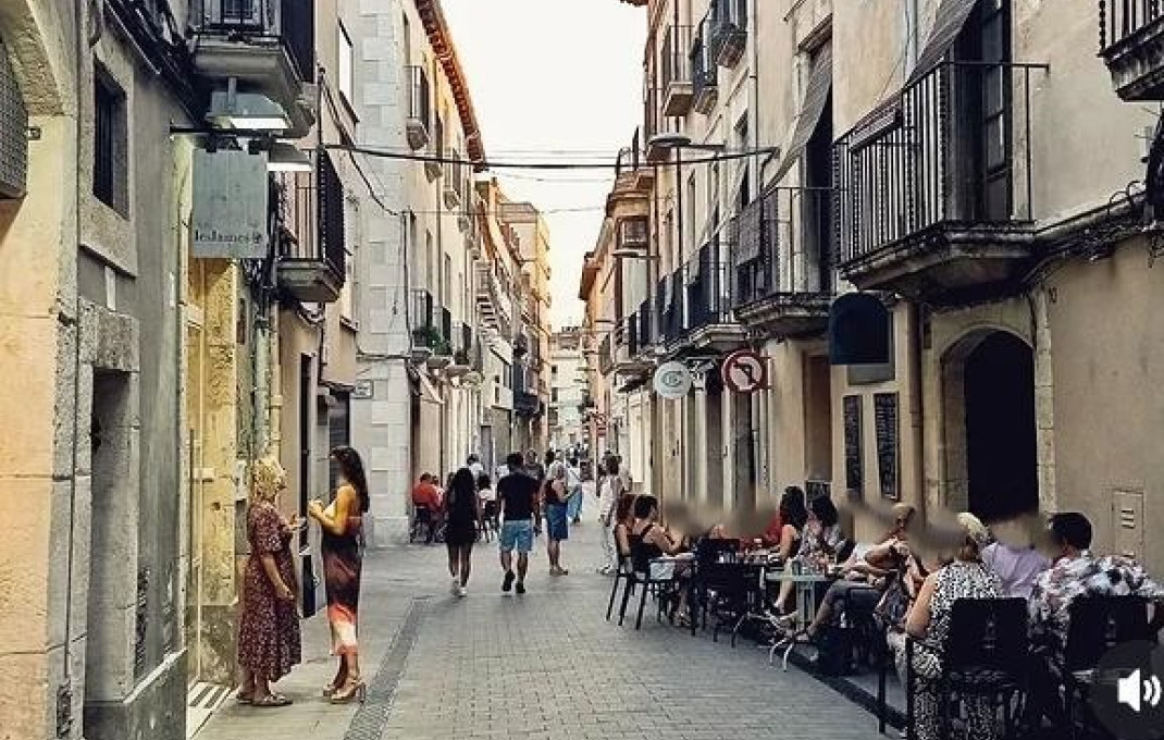 Traspaso - Bar-Cafeteria -
Vilafranca del Pened&egrave;s