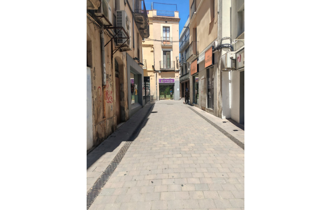 Traspaso - Bar-Cafeteria -
Vilafranca del Pened&egrave;s