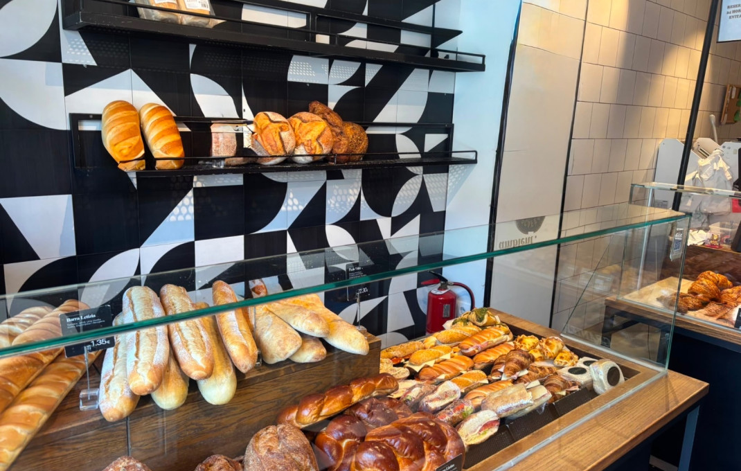 Traspaso - Obradores y/o Panaderias -
Barcelona - Gràcia