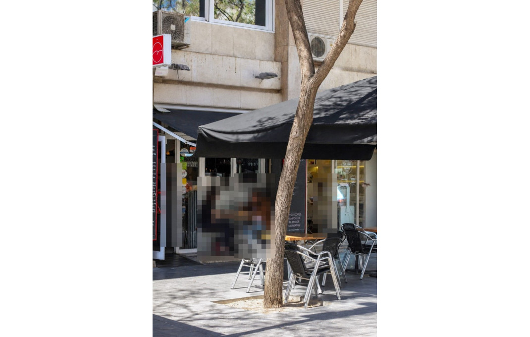Traspaso - Licencia C2 -
Barcelona - El Fort Pienc