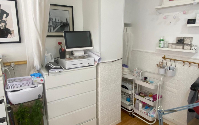 Traspaso - Peluquerias y Estetica -
Calella