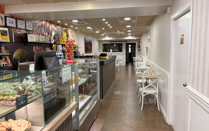 Traspaso - Bar-Cafeteria -
El Prat de Llobregat