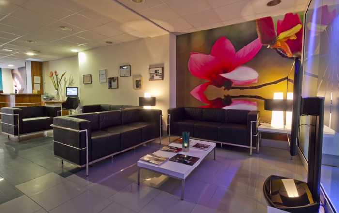 Venta - Local comercial -
Barcelona - Nou Barris