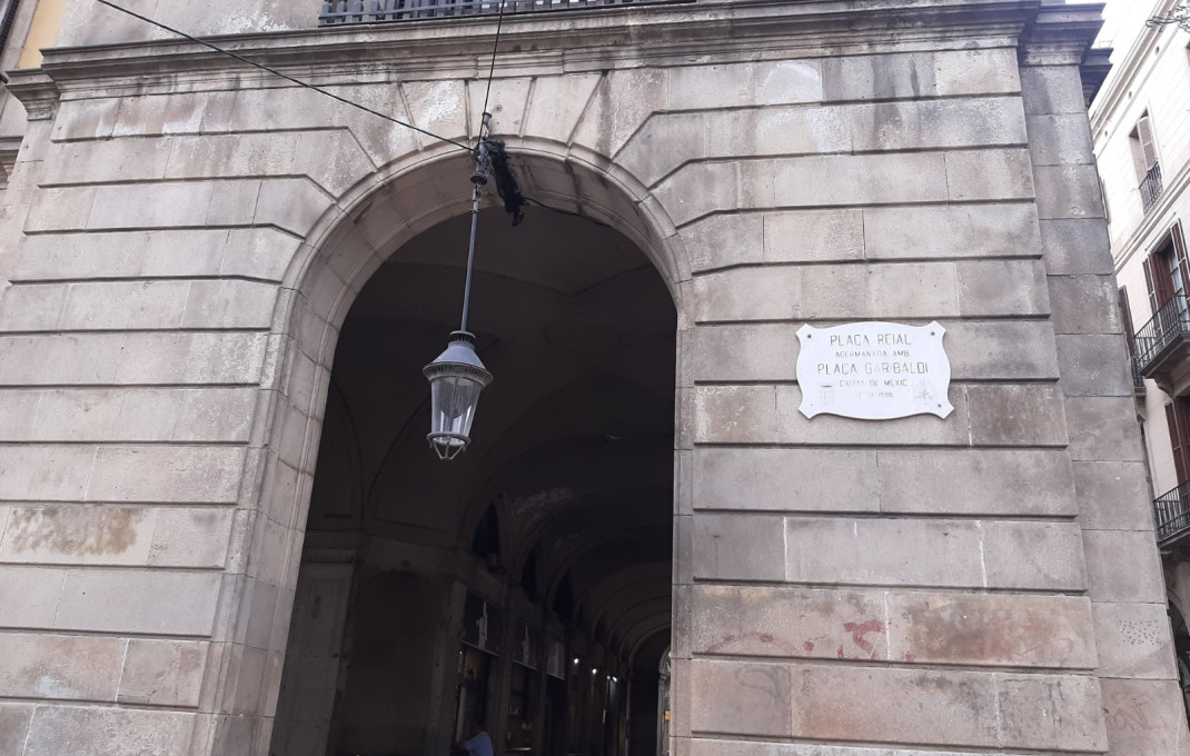 Traspaso - Restaurante -
Barcelona - Ciutat Vella