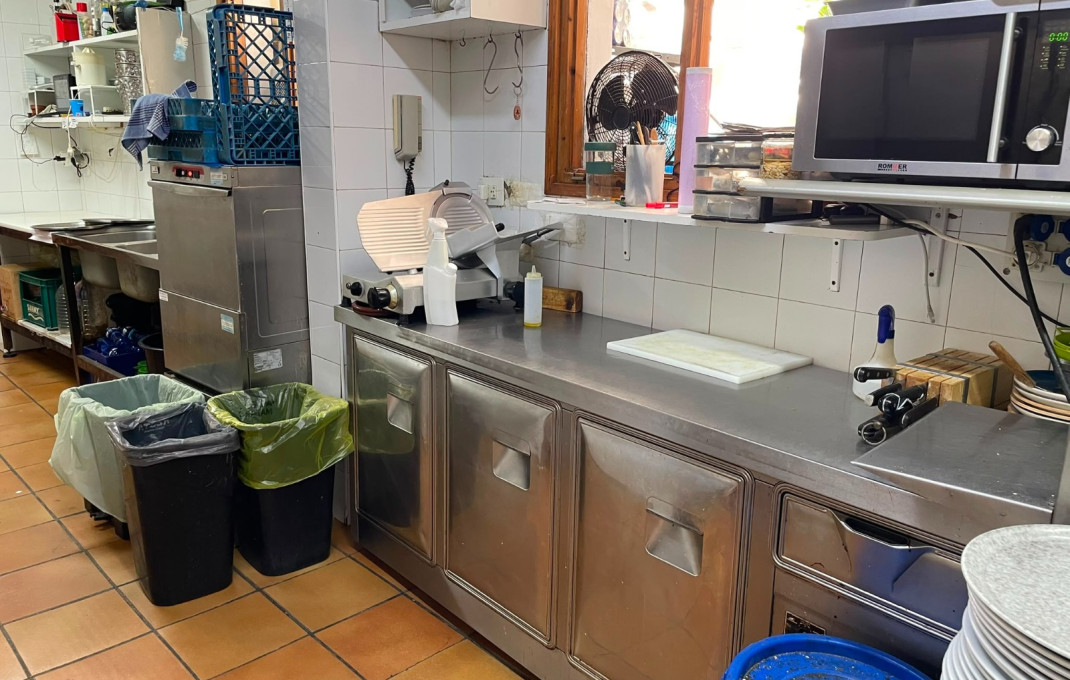 Transfer - Restaurant -
Mataró