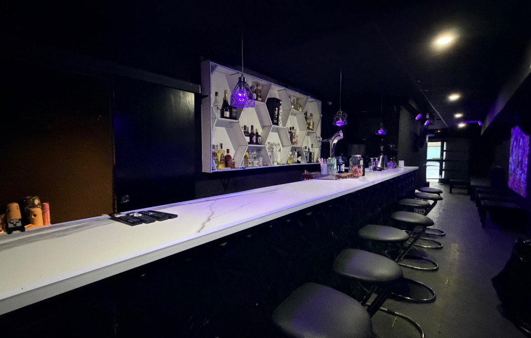 Traspaso - Bar Copas Musical -
Barcelona - Sarria-Sant Gervasi