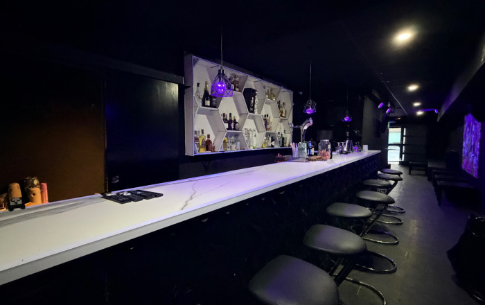 Traspaso - Bar Copas Musical -
Barcelona - Sarria-Sant Gervasi