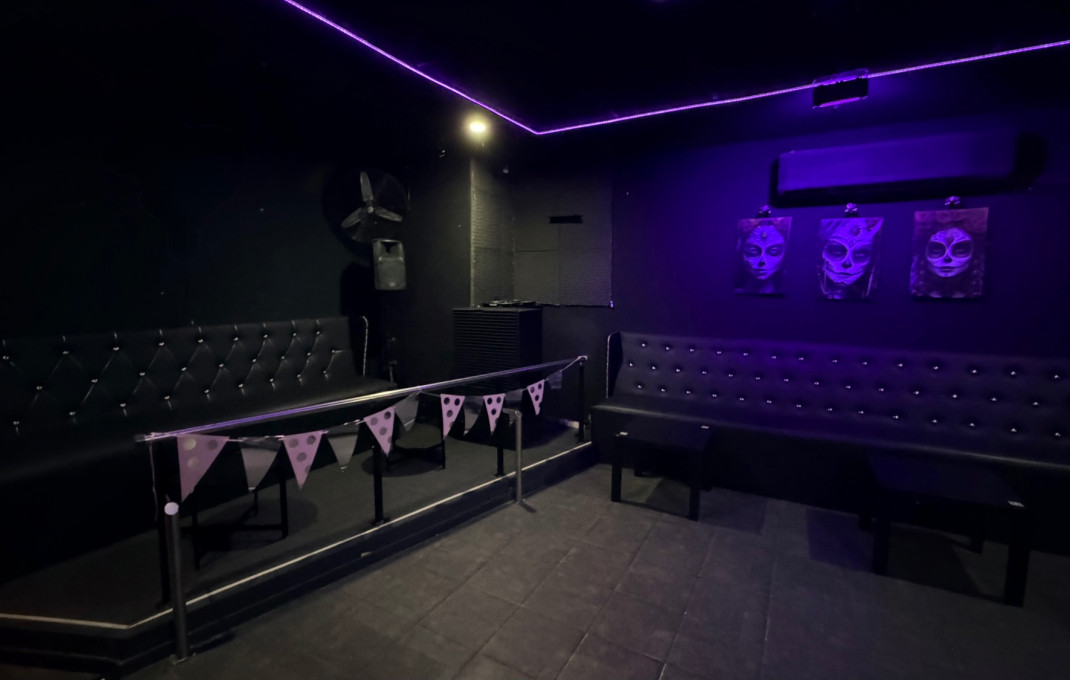 Traspaso - Bar Copas Musical -
Barcelona - Sarria-Sant Gervasi