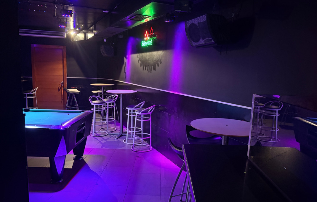 Traspaso - Bar Copas Musical -
Vilanova i la Geltrú