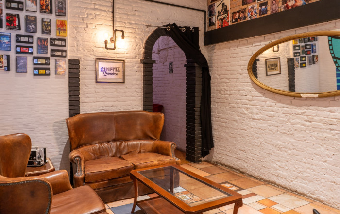 Transfert - Licencia C2 -
Barcelona - Poblenou