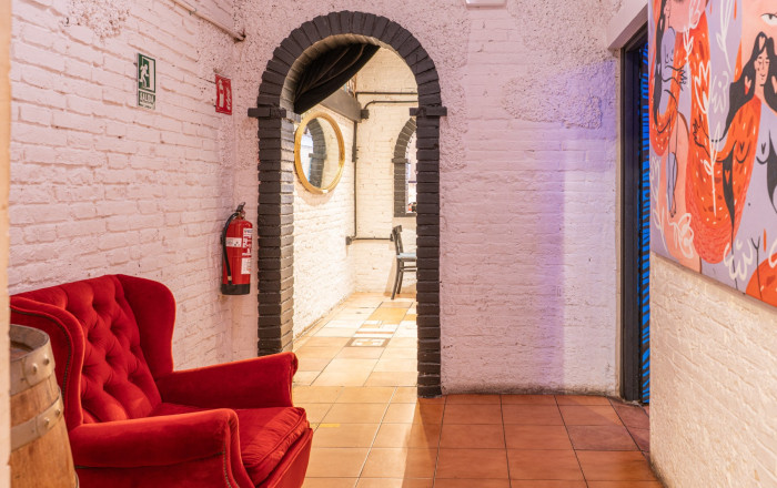 Transfert - Licencia C2 -
Barcelona - Poblenou