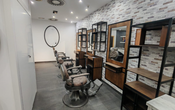 Traspaso - Peluquerias y Estetica -
Sabadell