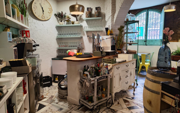 Traspaso - Restaurante -
Barcelona - Clot