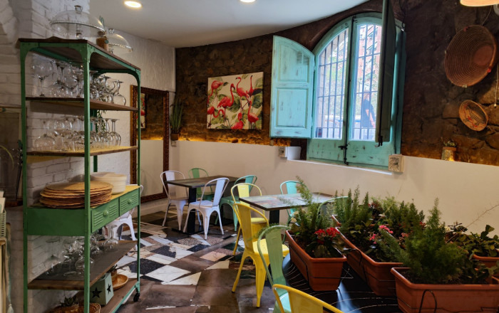 Traspaso - Restaurante -
Barcelona - Clot