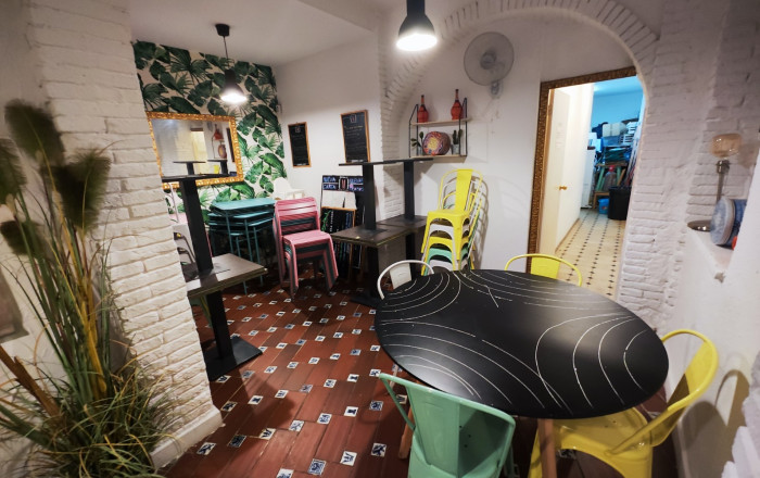 Traspaso - Restaurante -
Barcelona - Clot