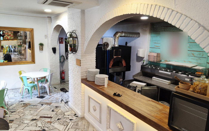 Traspaso - Restaurante -
Barcelona - Clot