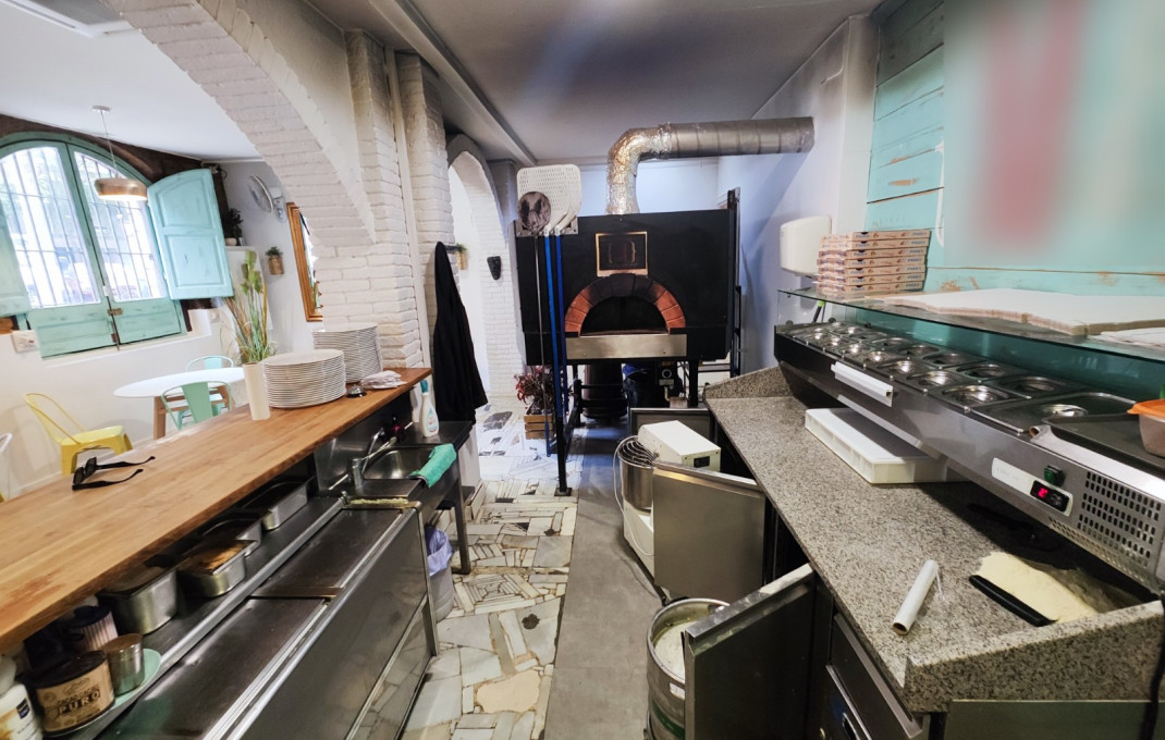 Traspaso - Restaurante -
Barcelona - Clot