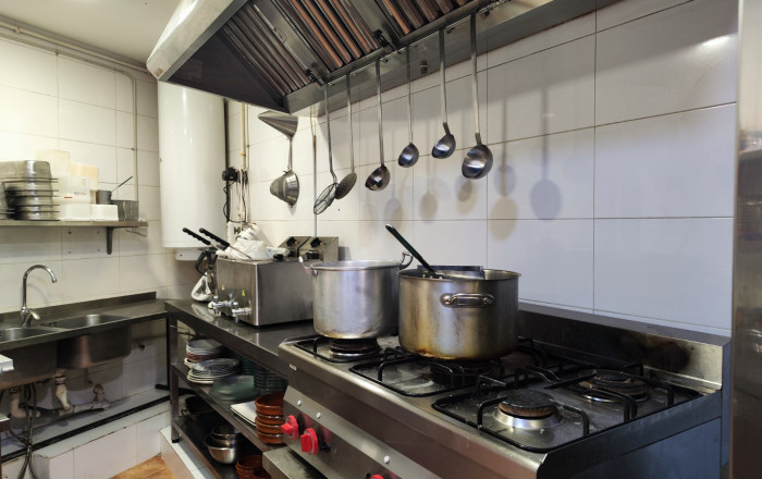 Traspaso - Restaurante -
Barcelona - Clot