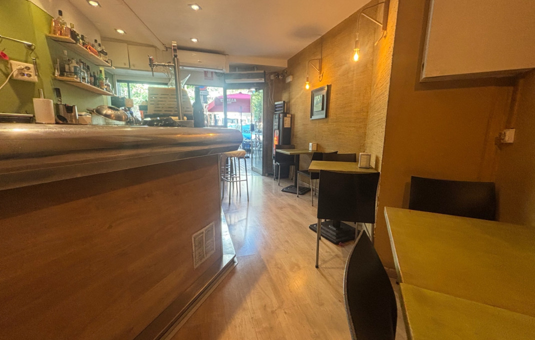 Traspaso - Bar- C1 -
Barcelona - Eixample