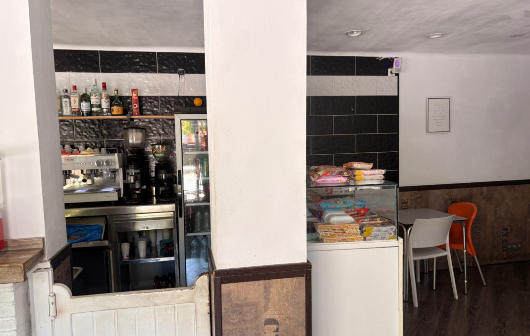 Traspaso - Bar-Cafeteria -
Gavá