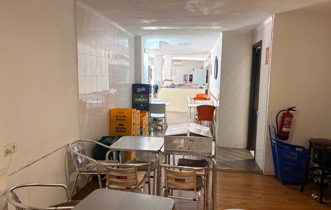 Traspaso - Bar-Cafeteria -
Gavá