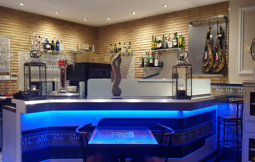 Venta - Bar Restaurante -
Llança  - Llança