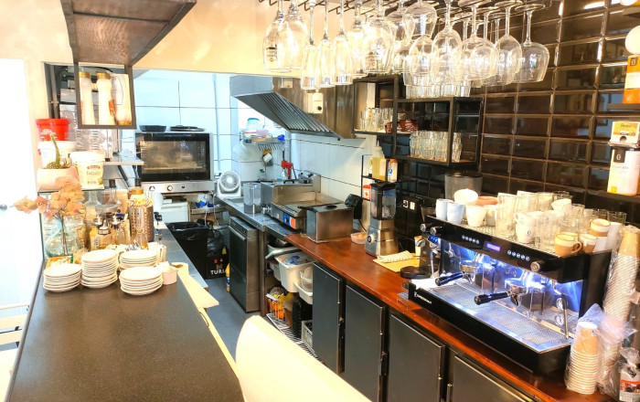 Transfer - Bar-Cafeteria -
Badalona - Montigalà
