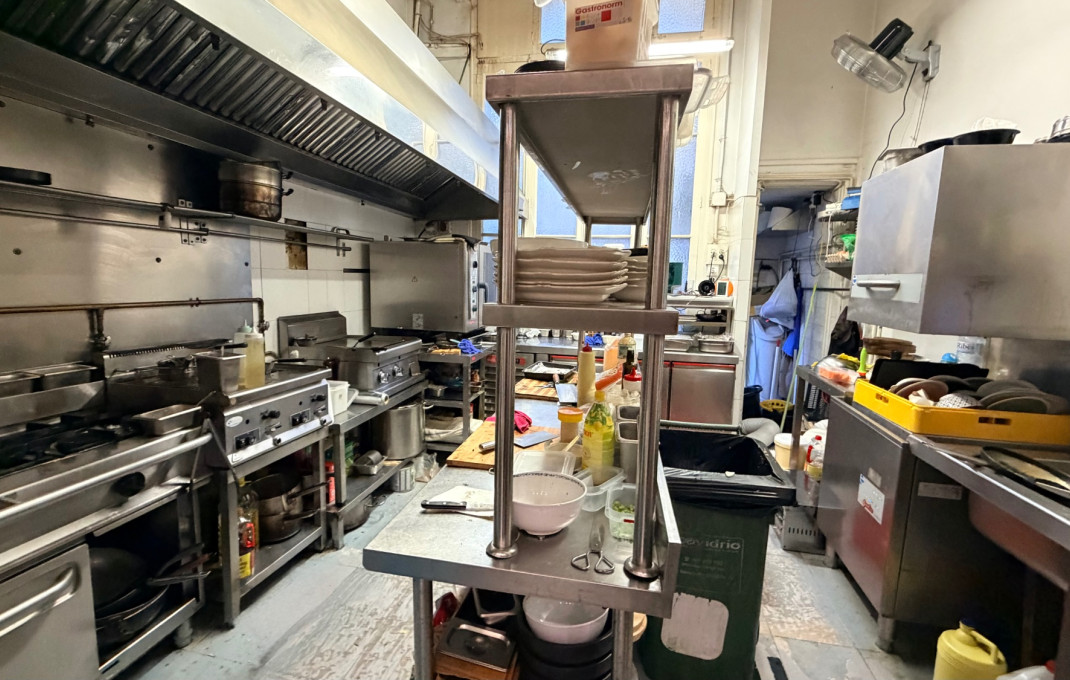 Traspaso - Restaurante -
Barcelona - Eixample