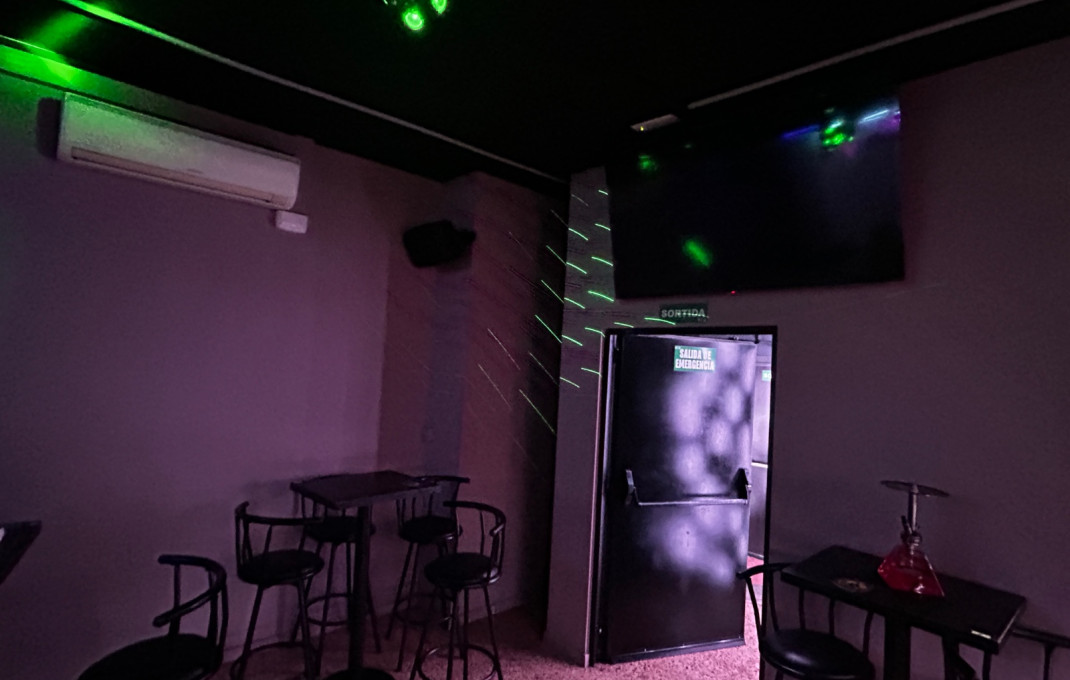 Transfert - Bar Copas Musical -
Esplugues de Llobregat - Can Vidalet