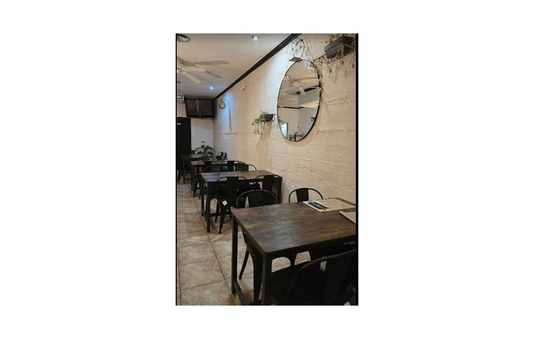 Transfer - Bar-Cafeteria -
L'Estartit