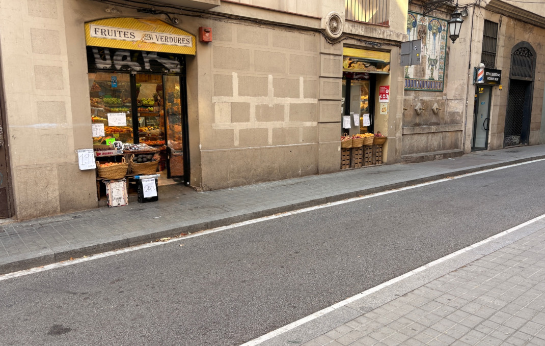 Traspaso - Frutería -
Barcelona - Gràcia