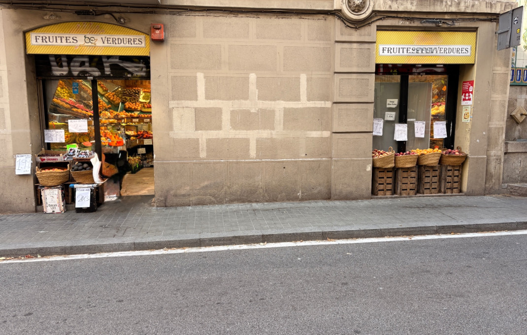 Traspaso - Frutería -
Barcelona - Gràcia