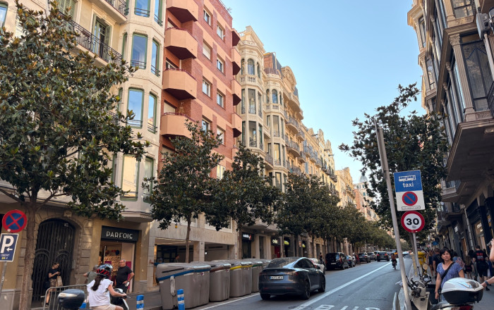 Traspaso - Frutería -
Barcelona - Gràcia