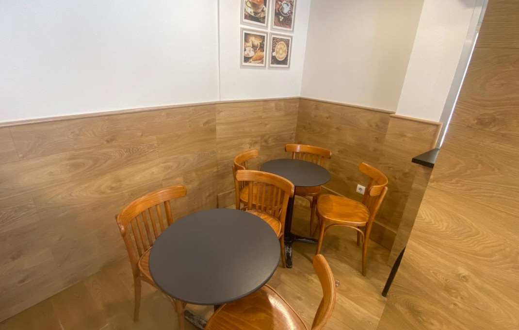 Traspaso - Cafeteria -
Tordera
