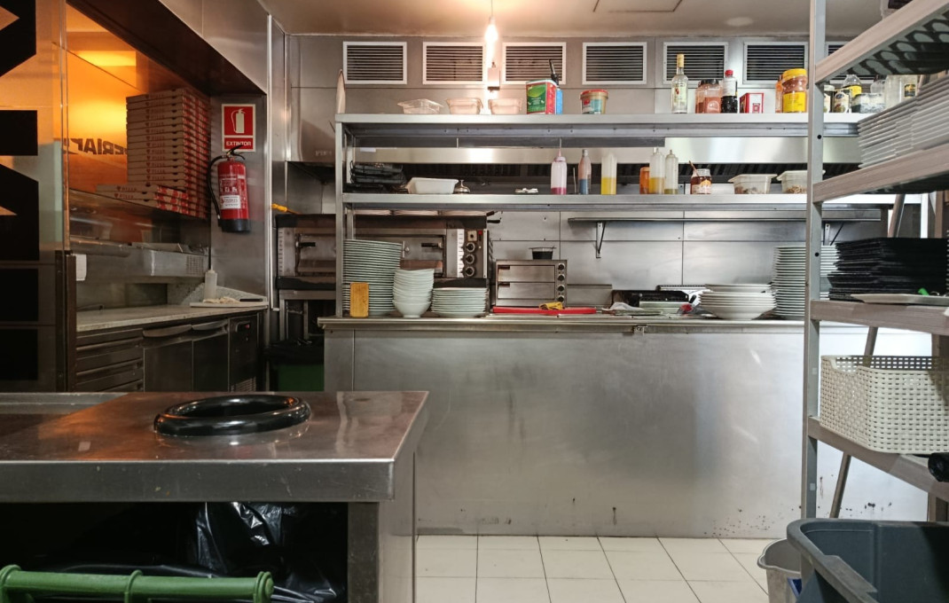 Traspaso - Restaurante -
Horta - Guinardó