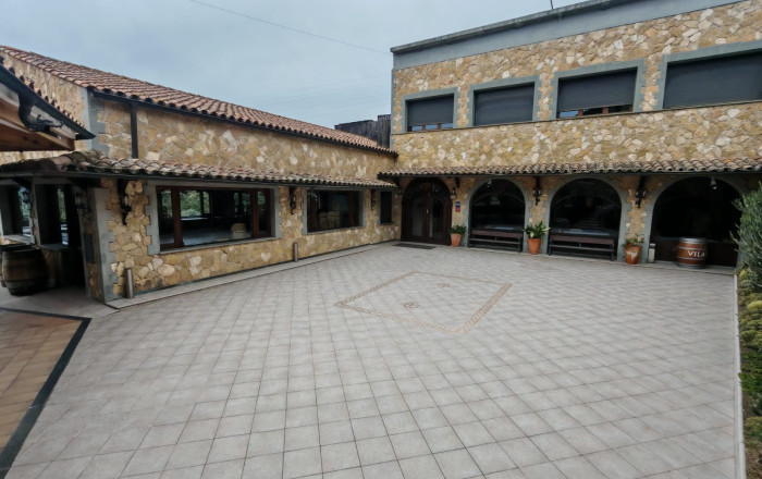 Traspaso - Masía -
Montcada i Reixac