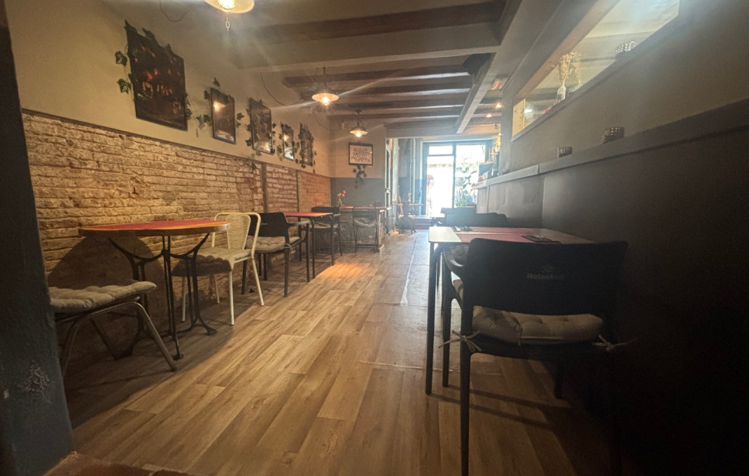 Traspaso - Bar Restaurante -
Barcelona - Poble Sec-montjuïc