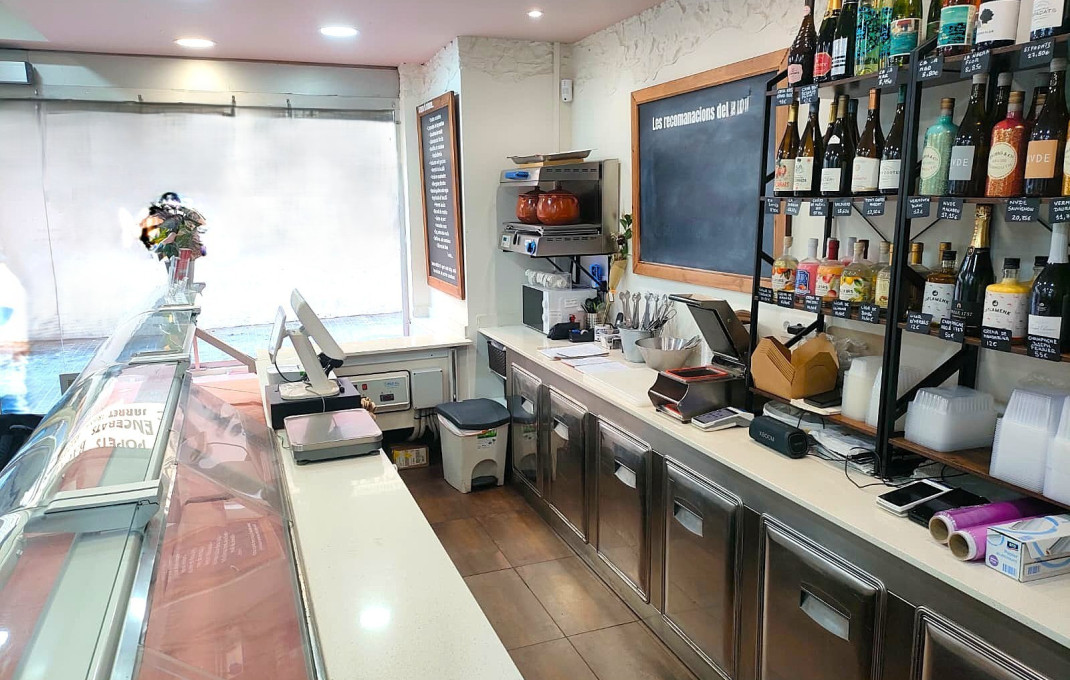 Traspaso - Take Away -
Badalona - Centre