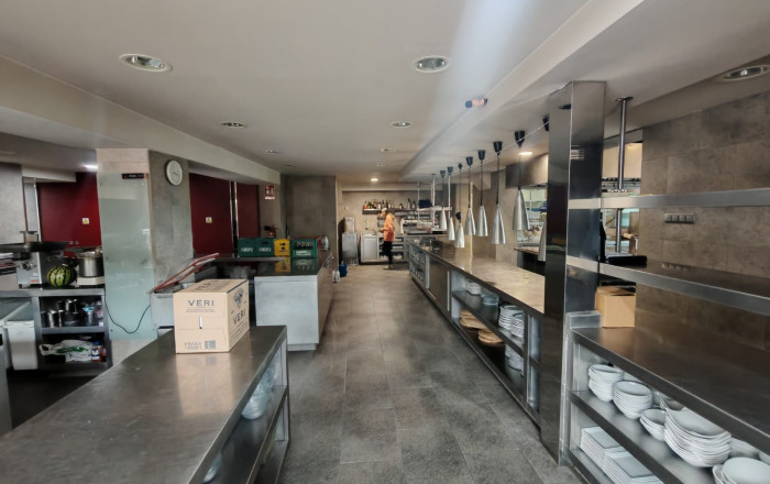 Venta - Masía -
Montcada i Reixac