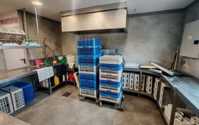 Venta - Masía -
Montcada i Reixac