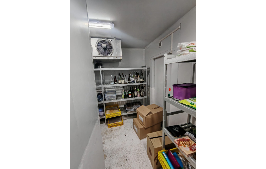 Venta - Masía -
Montcada i Reixac