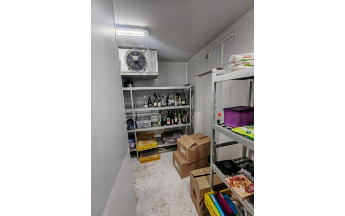 Venta - Masía -
Montcada i Reixac