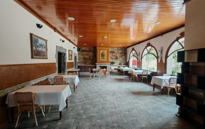 Venta - Masía -
Montcada i Reixac