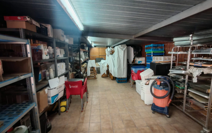 Venta - Masía -
Montcada i Reixac
